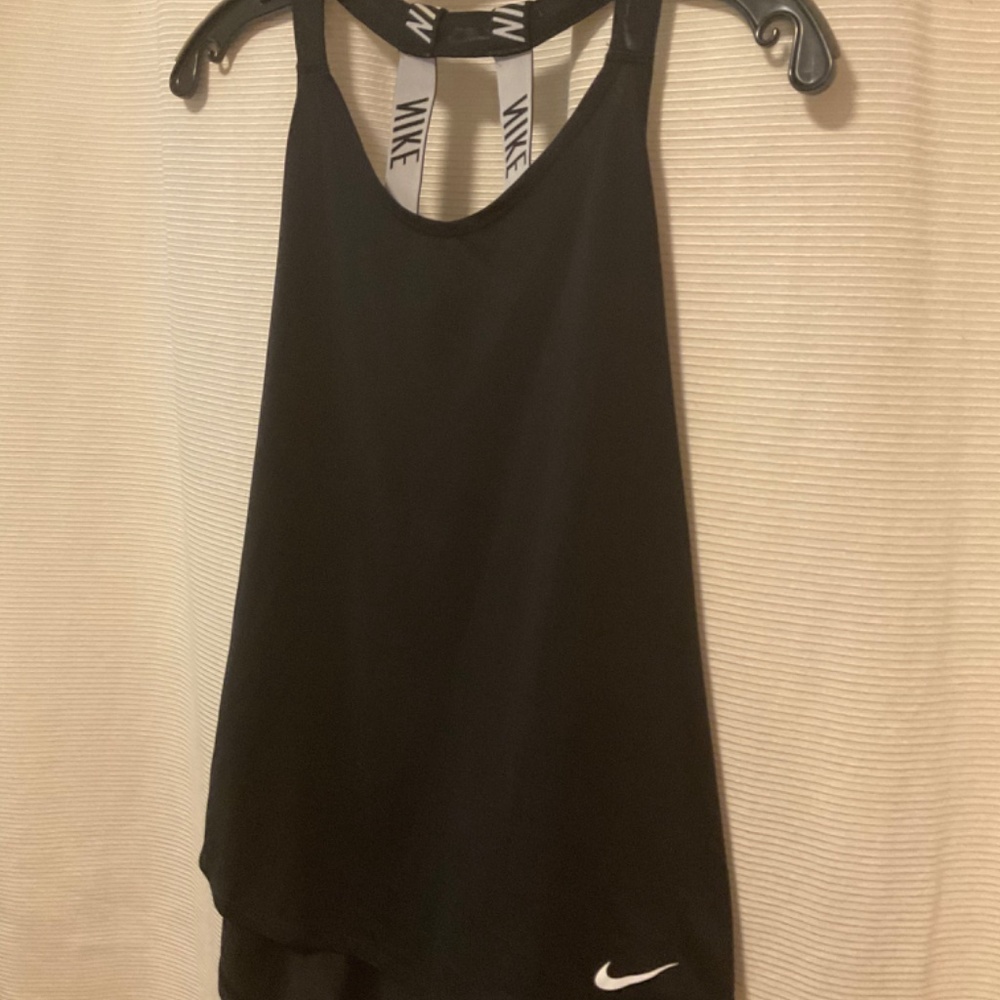 Nike Open Back Tank - Picture 6 of 8